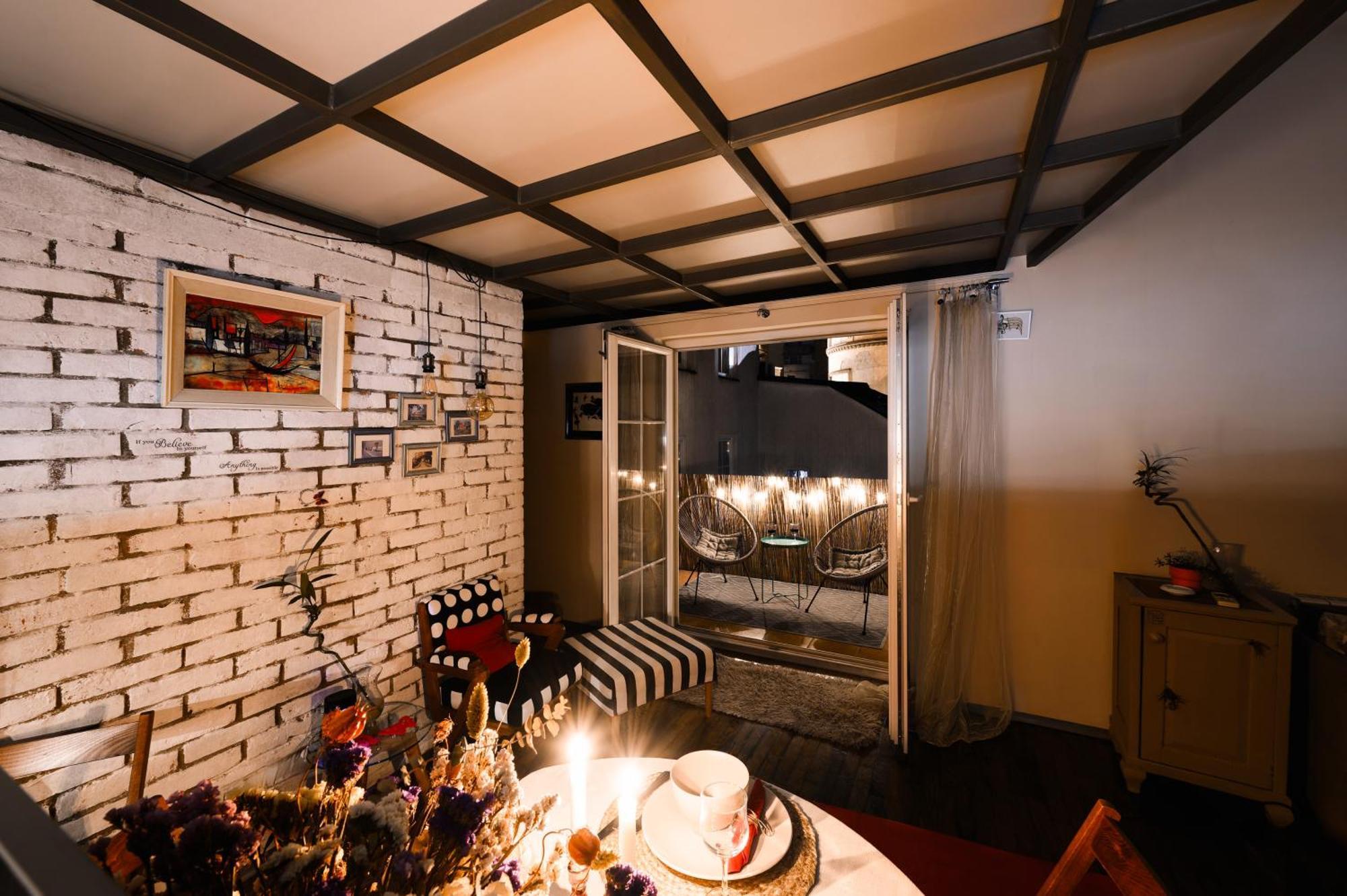Family Penthouse Old Town Heart Renovated Lejlighed Beograd Eksteriør billede